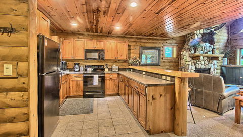 803 Mountain Cabin - LBG 22
