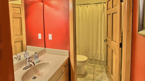 803 Mountain Cabin - LBG 19