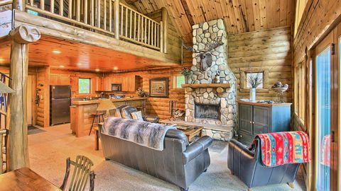 803 Mountain Cabin - LBG 15