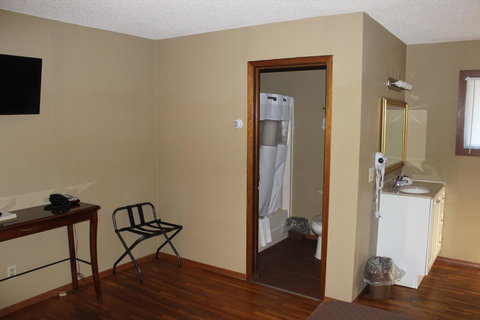 Eastwood Inn Of Wadena - LBG 5