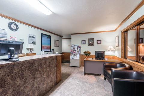 Travelodge By Wyndham Livingston - LBG 2