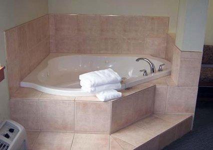 Travelodge By Wyndham Livingston - LBG 27