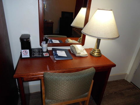Travelodge By Wyndham Livingston - LBG 11