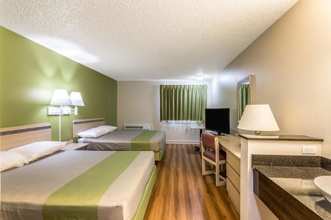 Motel 6 Great Falls Mt - LBG 24