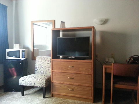 Mid Town Motel - LBG 2