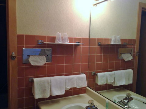 Mid Town Motel - LBG 4