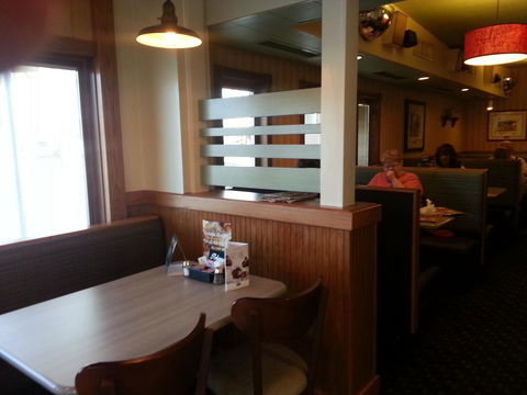 Mid Town Motel - LBG 24