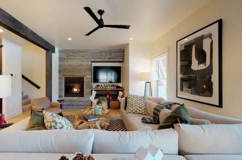 45 North #250B - LBG 11