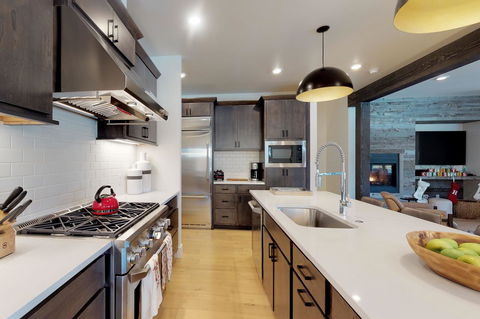 45 North #250B - LBG 18