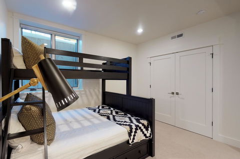 45 North #250B - LBG 26