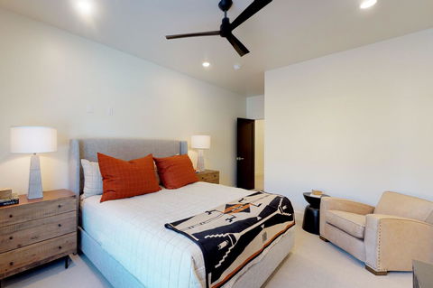 45 North #250B - LBG 23