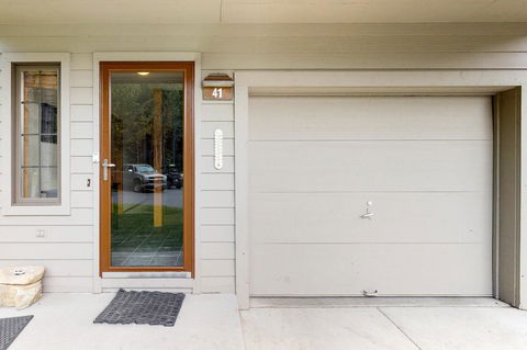 41 Hidden Village - LBG 29