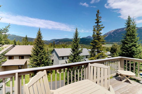 41 Hidden Village - LBG 25