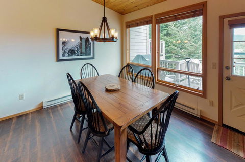 41 Hidden Village - LBG 5