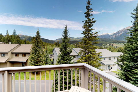 41 Hidden Village - LBG 27