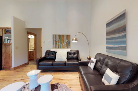 Alpenglow 37C - LBG 6