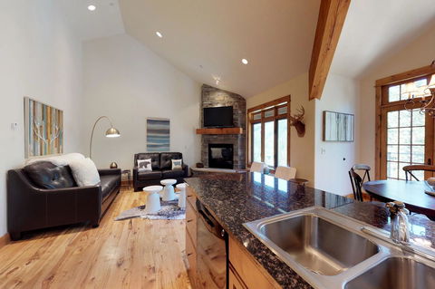 Alpenglow 37C - LBG 3