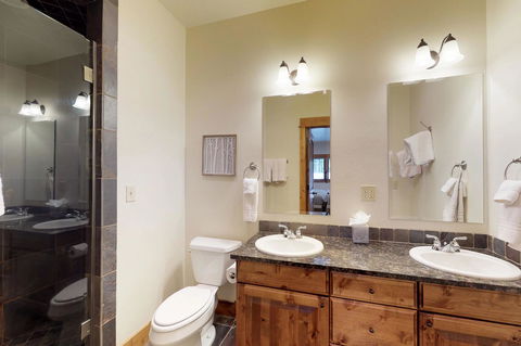 Alpenglow 37C - LBG 15