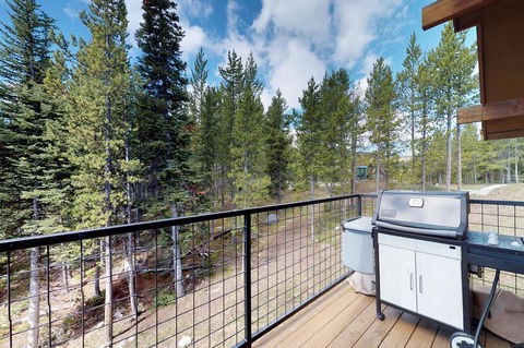 Alpenglow 37C - LBG 24