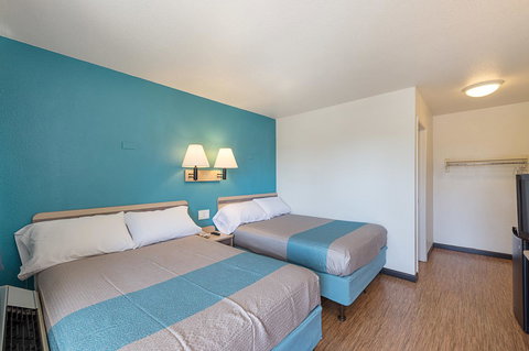 Motel 6 Carson City - LBG 25