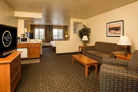 Gold Dust West - LBG 6