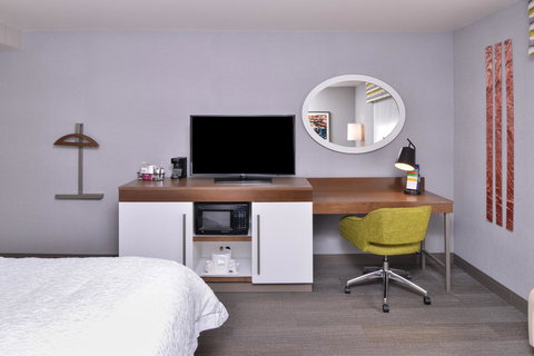 Hampton Inn & Suites Carson City - LBG 4