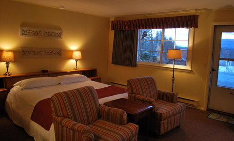 Burkehaven Lodge - LBG 32