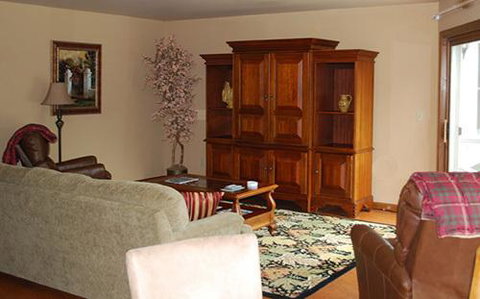 Burkehaven Lodge - LBG 11