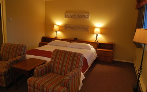 Burkehaven Lodge - LBG 33