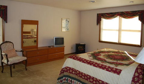 Burkehaven Lodge - LBG 26