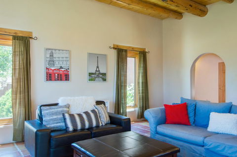 Casa Monte Vista - LBG 13