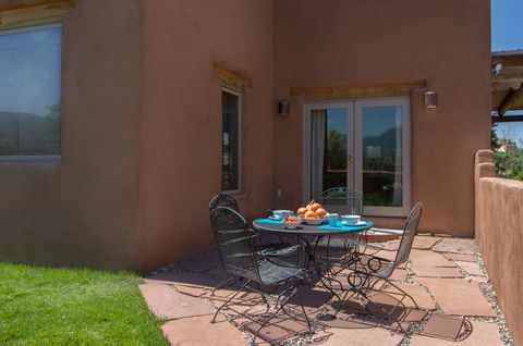 Casa Monte Vista - LBG 8