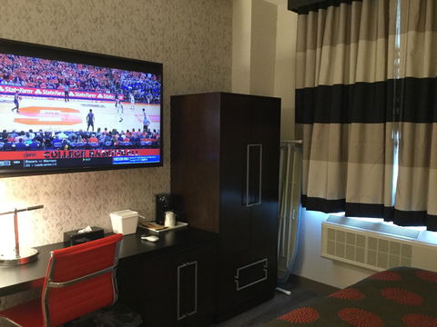 Ramada By Wyndham Bronx Terminal - LBG 6
