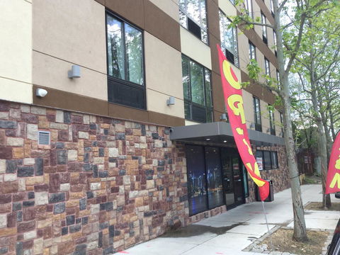 Ramada By Wyndham Bronx Terminal - LBG 25
