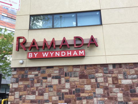 Ramada By Wyndham Bronx Terminal - LBG 22