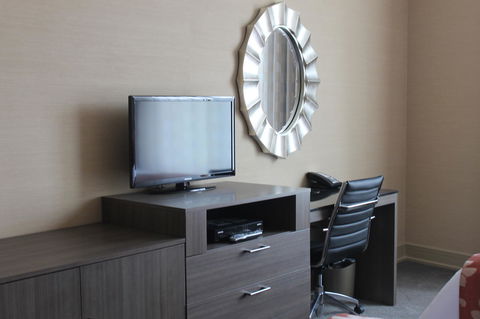 Opera House Hotel - LBG 10