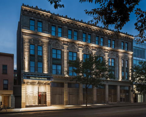 Opera House Hotel - LBG 0