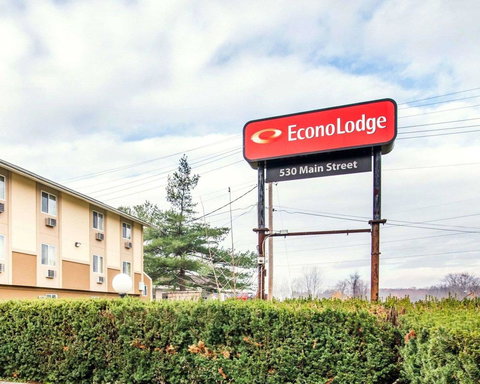 Econo Lodge New Paltz - LBG 0