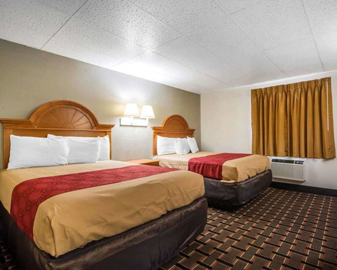 Econo Lodge New Paltz - LBG 30