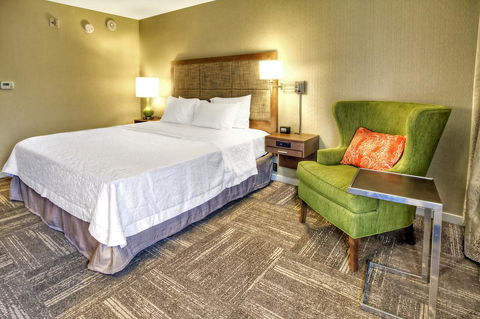 Hampton Inn And Suites Asheville-I-26 - LBG 31