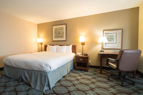 Red Lion Hotel High Point - LBG 8