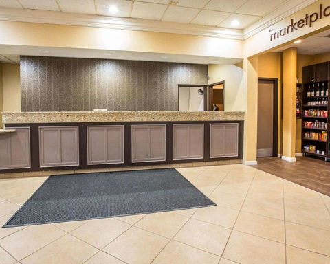 Clarion Inn Asheville Airport - LBG 10