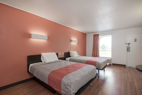 Motel 6 - High Point - LBG 22