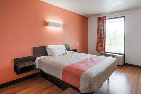 Motel 6 - High Point - LBG 25