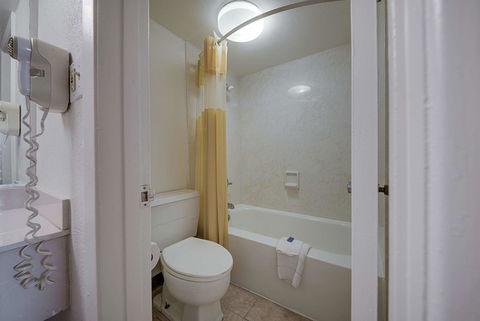 Motel 6 - High Point - LBG 15