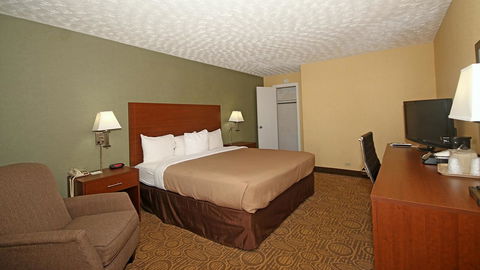 The Townhouse Inn - LBG 9