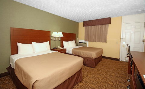 The Townhouse Inn - LBG 2