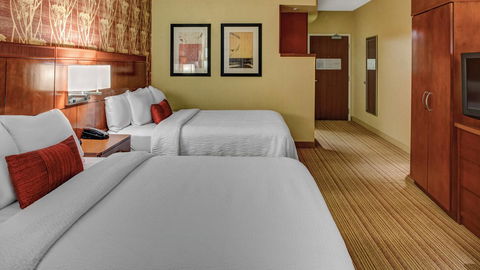 Courtyard High Point - LBG 2