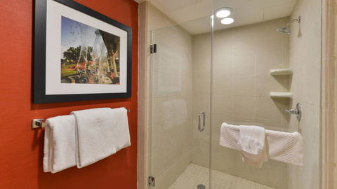 Courtyard High Point - LBG 4