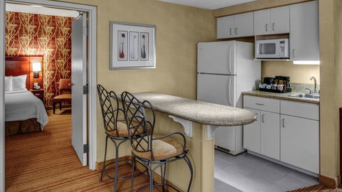 Courtyard High Point - LBG 13